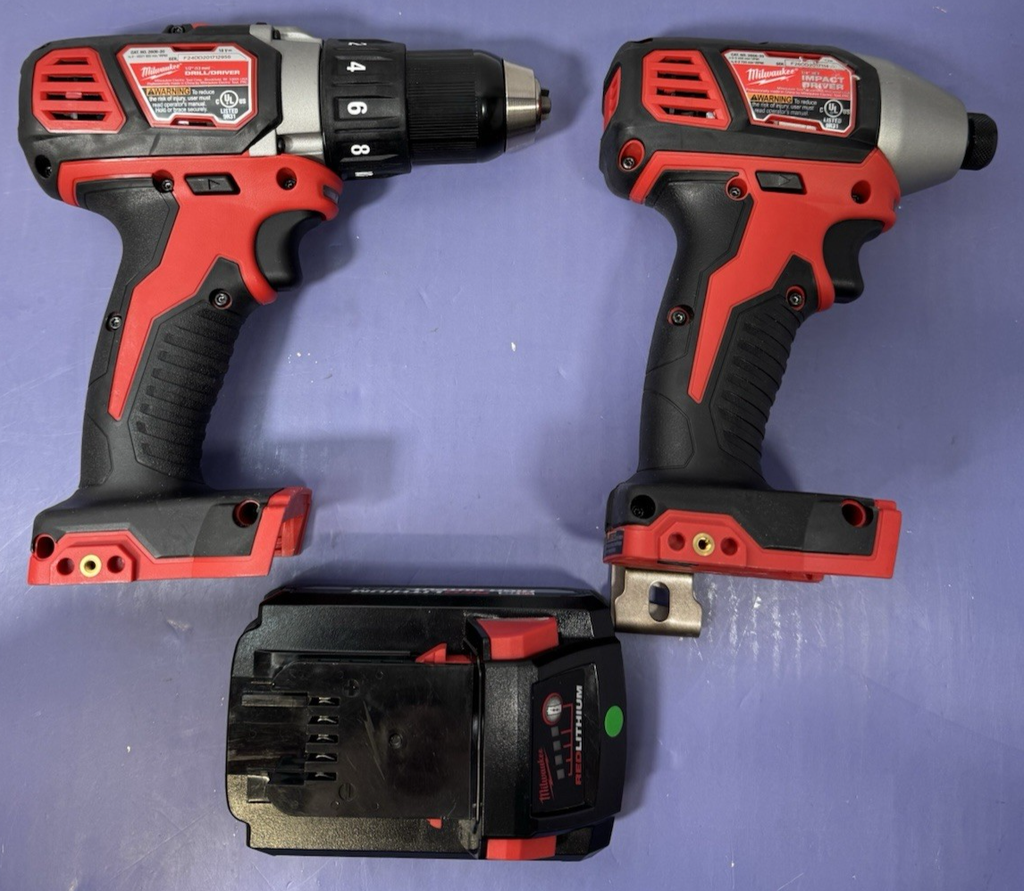 Milwaukee Impact /Driver Combo 2656-20 2606-20 M18 + 3.0AH Batttery