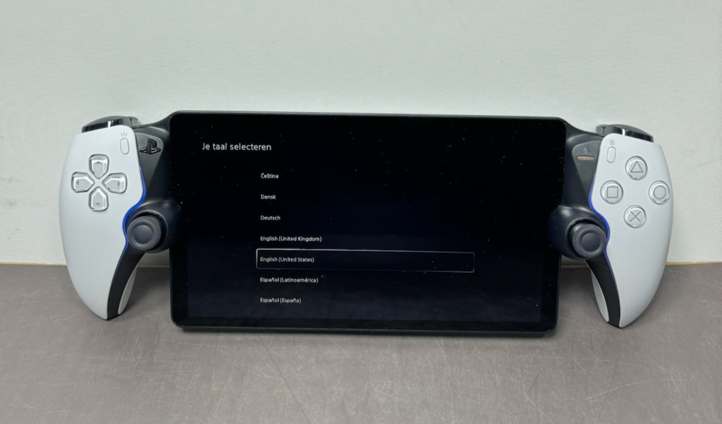 Sony PlayStation 5 Portal Remote PS5 - White CFI-Y1001 - Excellent