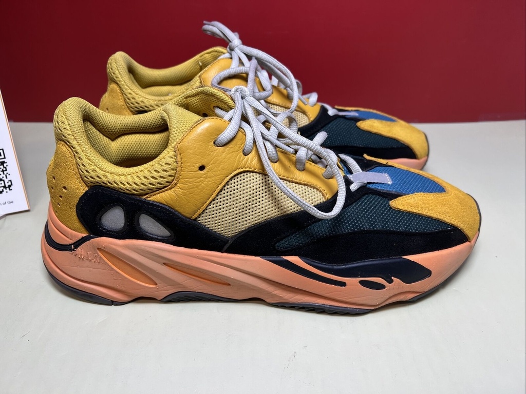 Size 12 - Yeezy Boost 700 Sun GZ6984