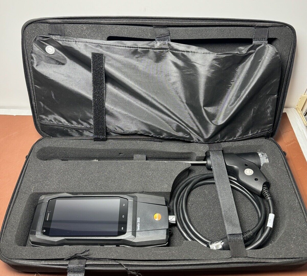 Testo 300 - Smoke Edition Combustion Analyzer Kit with  Bluetooth® connector