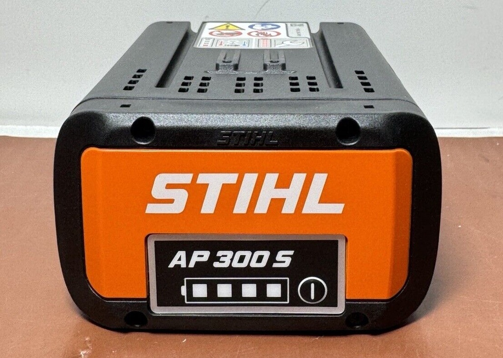STIHL AP 300 S Lithium-Ion Battery 36V 7.2Ah - Open Box