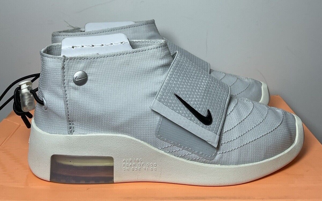 Nike Air Fear of God MOC Pure Platinum AT8086-001 US-4 Mens / US-5.5 Wmns