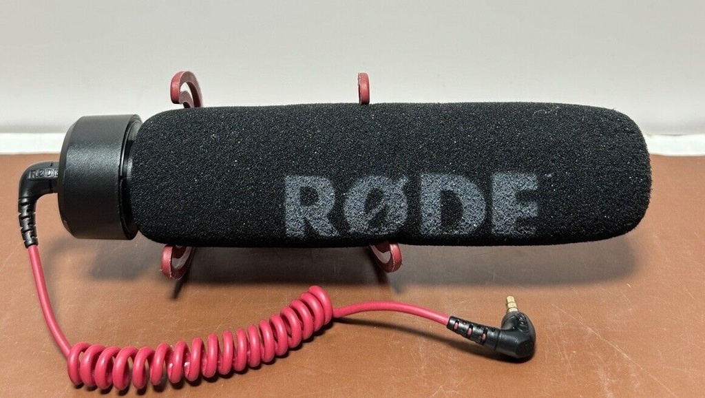 Rode VideoMic GO Lightweight On Camera Microphone