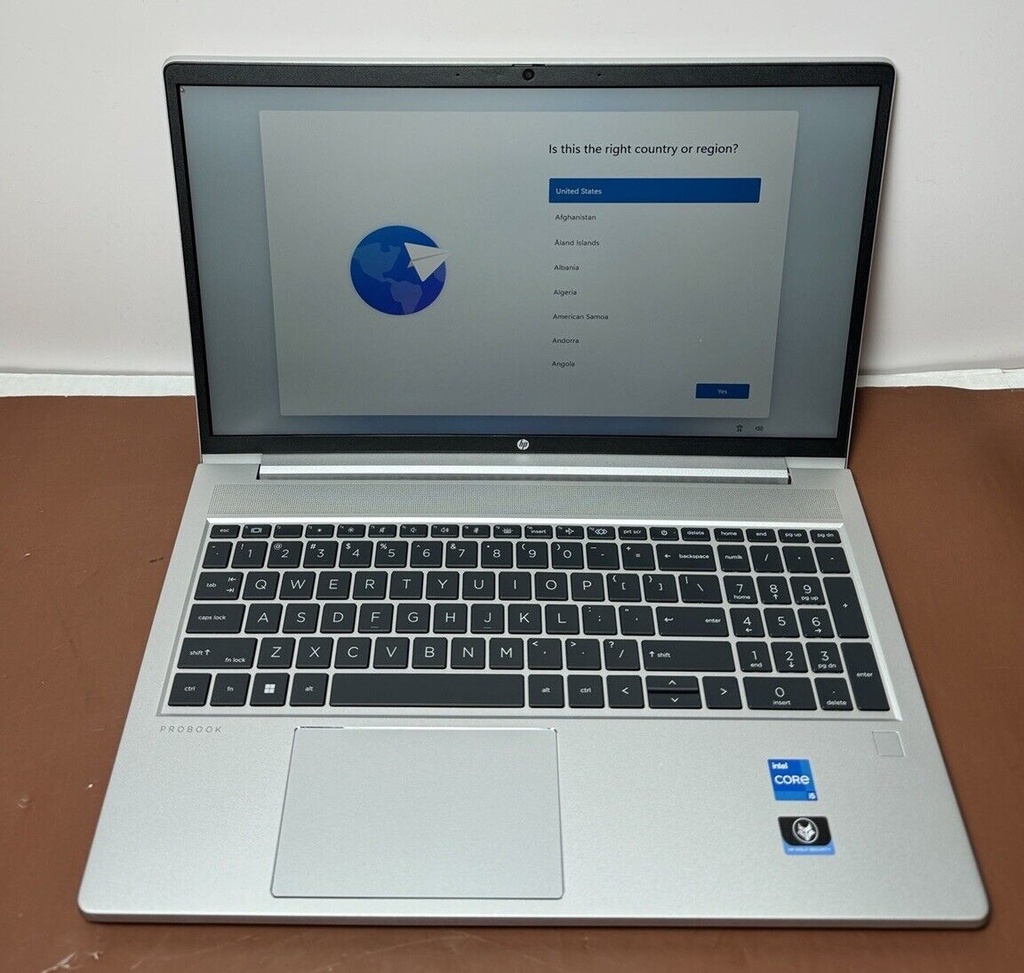 HP ProBook 450 G9 i5-1235U,  16GB RAM, 256GB SSD, Windows 11 Pro,