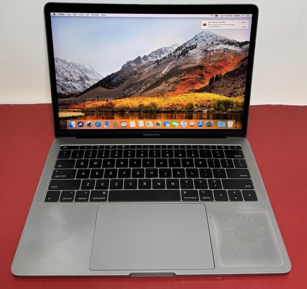 Apple MacBook Pro 2017  13"  Intel i5, 8GB RAM, 256GB SSD