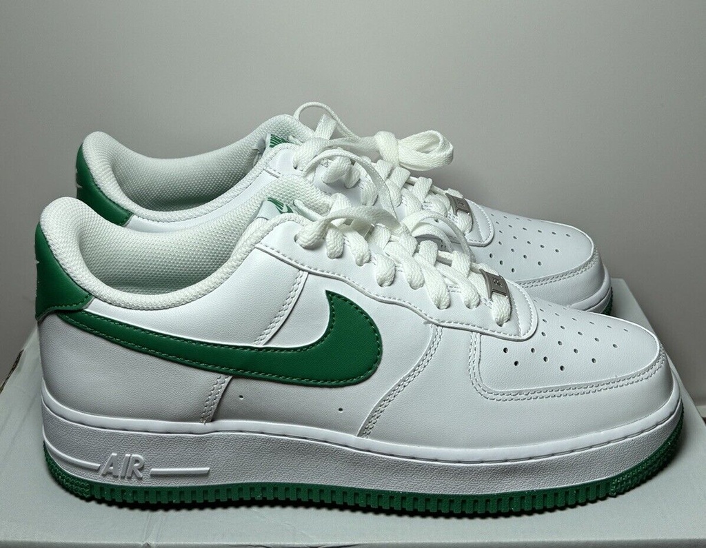 NIKE AIR FORCE 1 07_WHITE/MALACHITE-WHITE FJ4146-102-SIZE 9