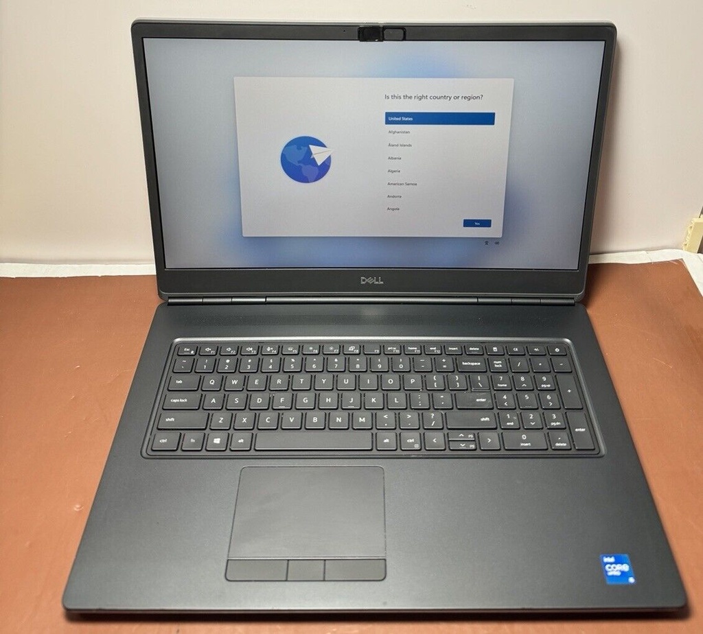 Dell Precision 7760 P44E002 intel i5-11500H, 24GB, 1TB SSD -Excellent batt