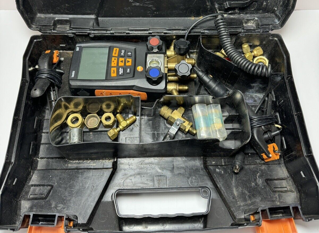 Testo 557 Smart Digital Manifold HVAC Kit - Preowned With Various Accessories