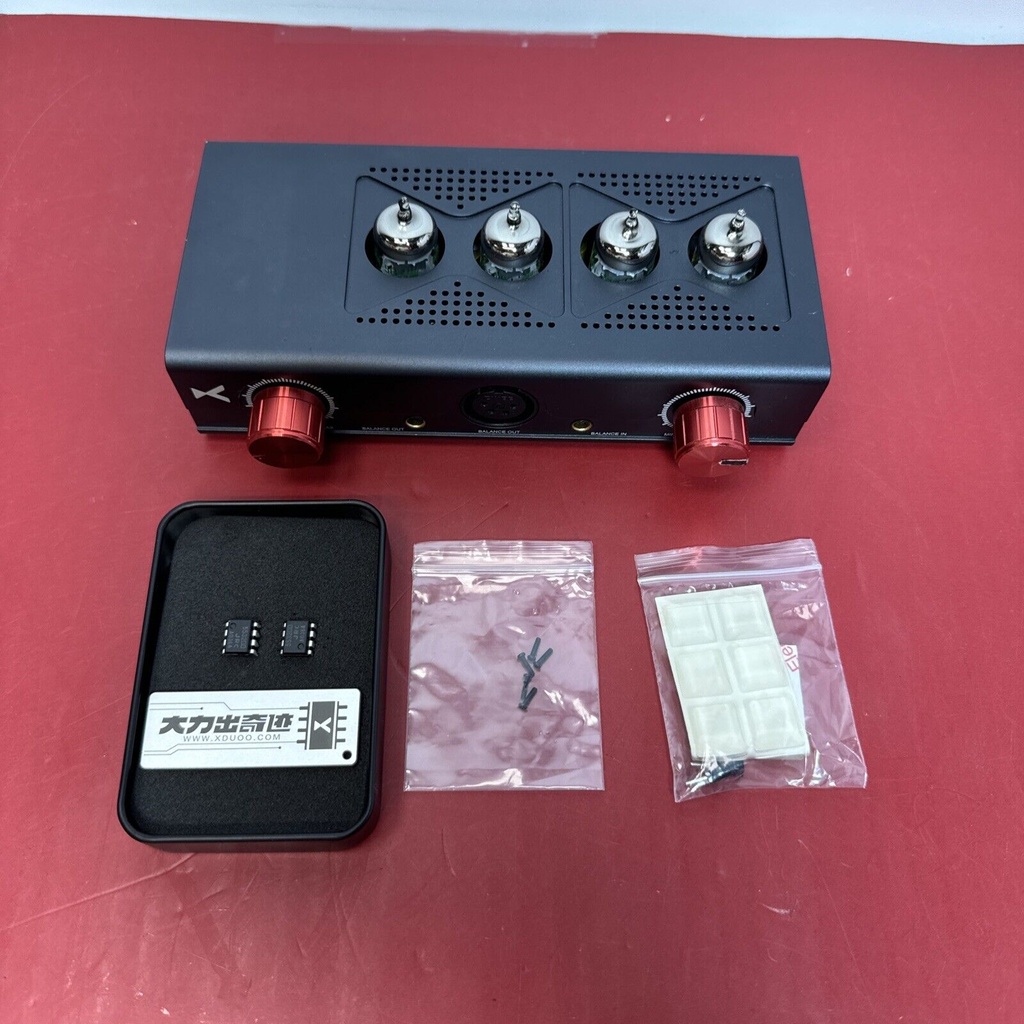 xDuoo MT-604 Tube Headphone Amplifier Mint Condition