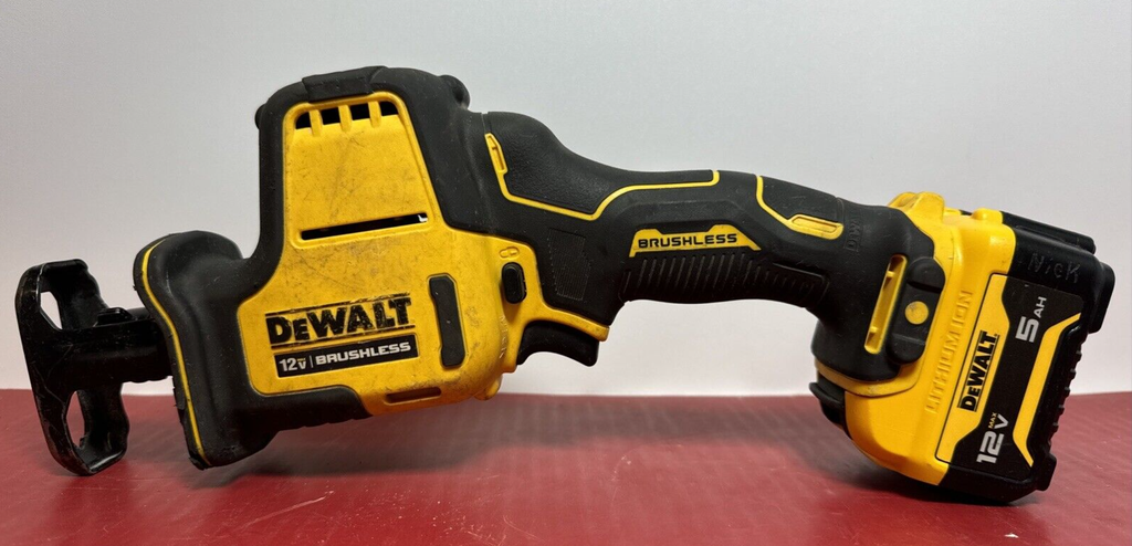 DeWalt DCS312 12V Compact Reciprocating Saw w/5Ah Battery