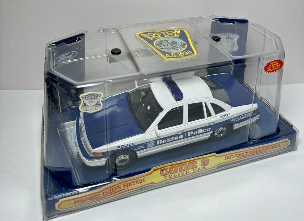 Code 3 Boston Police Premier Chiefs Edition Ford Crown Victoria Police Car