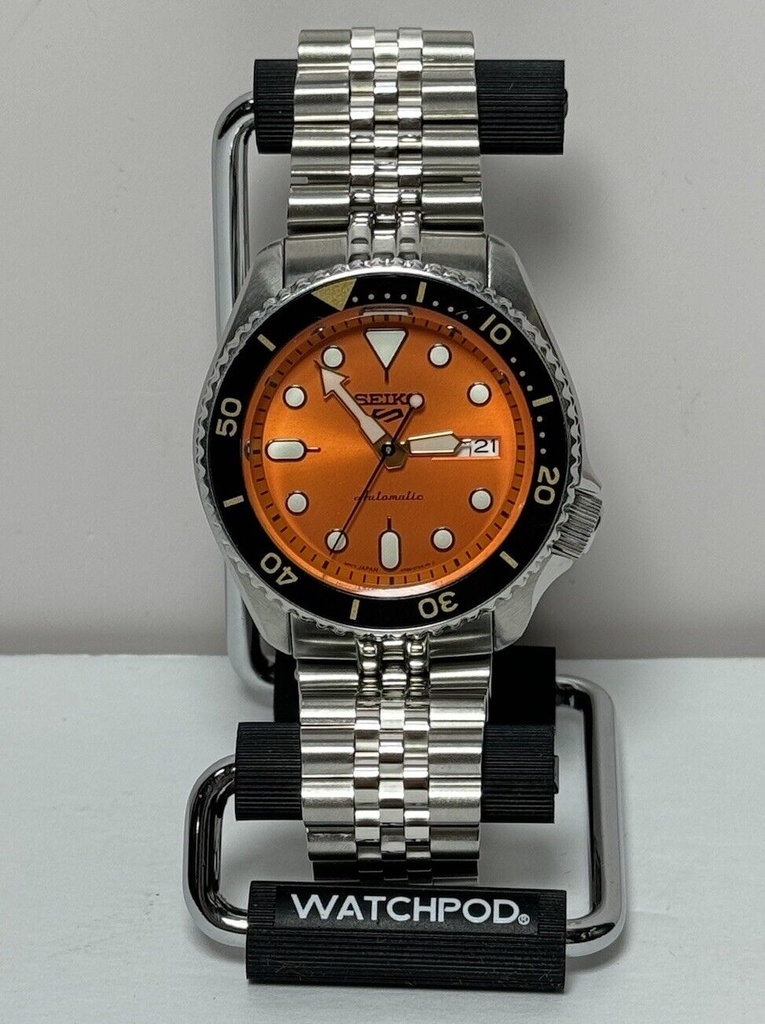 Seiko 5 Sports Orange Day/Date Calendar-24 Jewels, 40 mm-Automatic