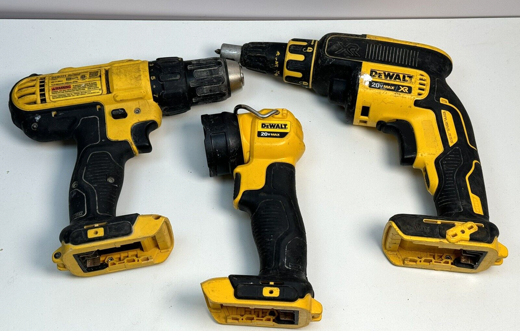 Dewalt DCF620 Cordless Brushless  Drywall Screw Gun w/ Drill DCD771, Flashlight