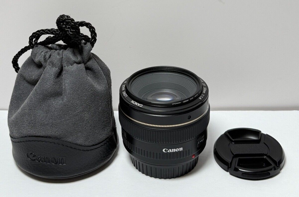 Canon EF 50mm f/1.4 USM Autofocus Lens