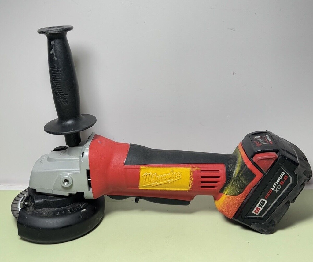 Milwaukee M18 Cordless 4-1/2" Cut-off / Grinder with XC 5.0 Battery - 2680-20