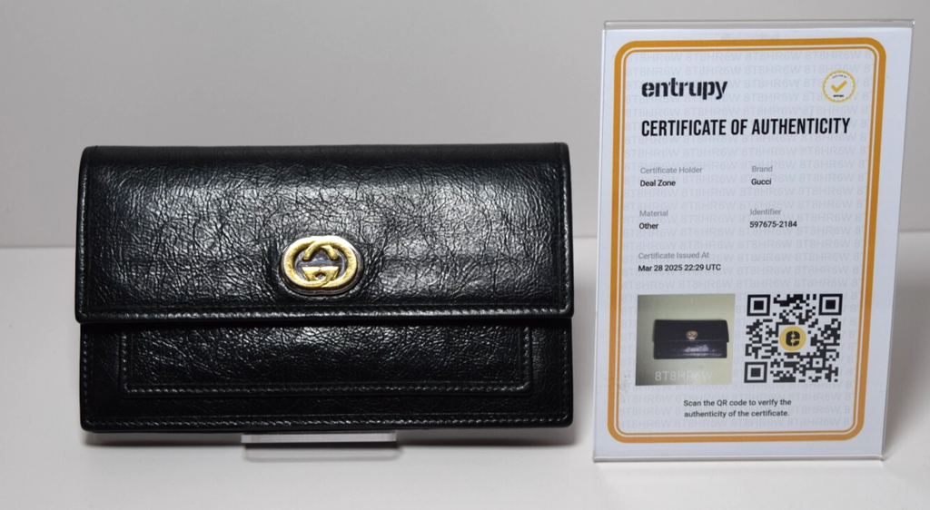 Gucci GG Morpheus Small Clutch in Black