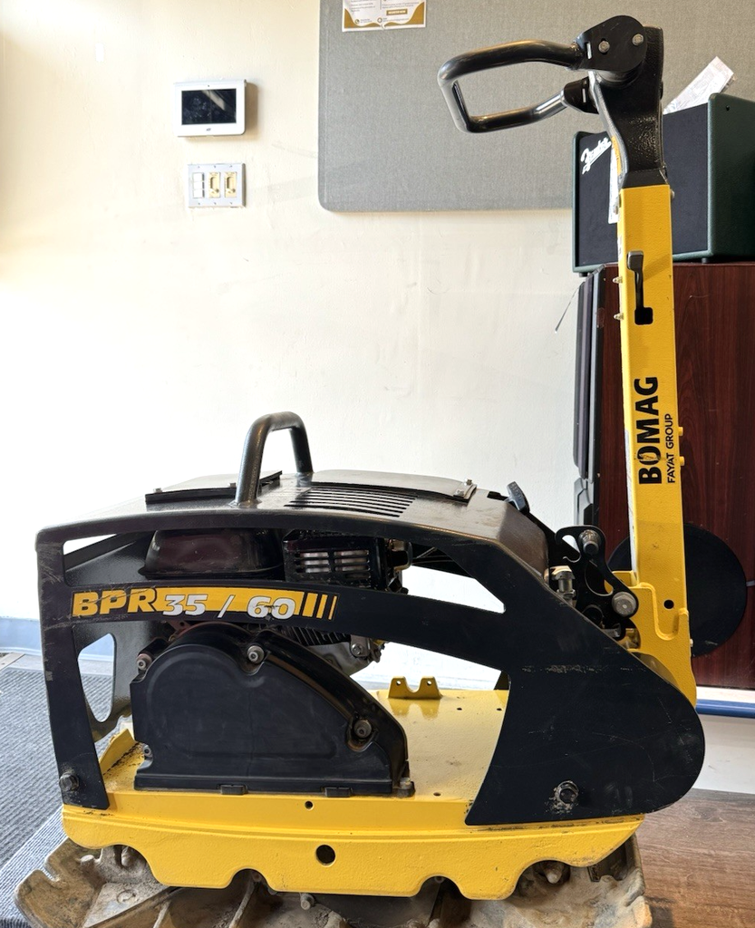 2025 BOMAG BPR 35/60 Gas Reversible Plate Compactor Honda GX160-Excellent condit