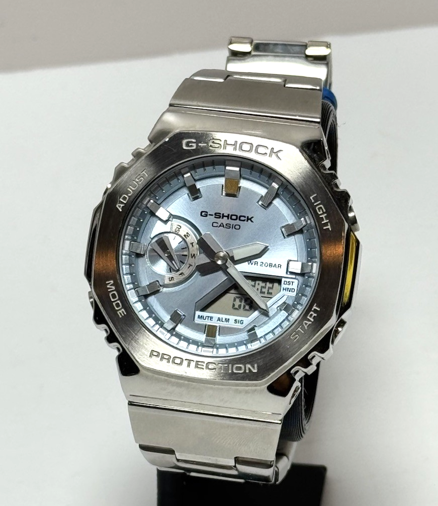Casio G Shock GM2110D-2A metal G-Steel Men watch blue dial 49MM -Excellent