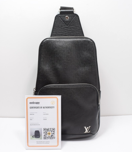 [11946-1] Louis Vuitton Avenue Sling Bag Taiga Black Leather Crossbody Auth LV