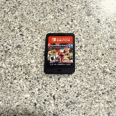 Mario Kart 8 -- Deluxe Edition (Nintendo Switch) Cartridge Only