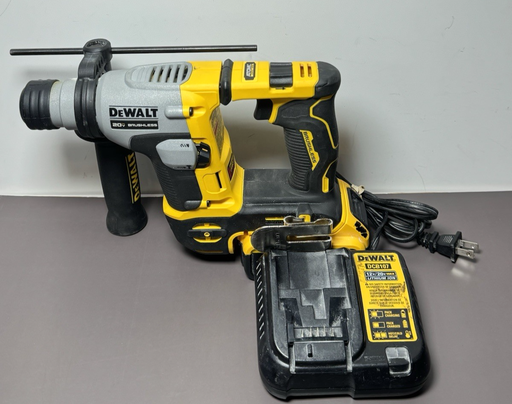 [13099-3] DeWALT DCH172 20V MAX ATOMIC 5/8" Brushl SDS Plus Rotary Hammer+5Ah batt+charger