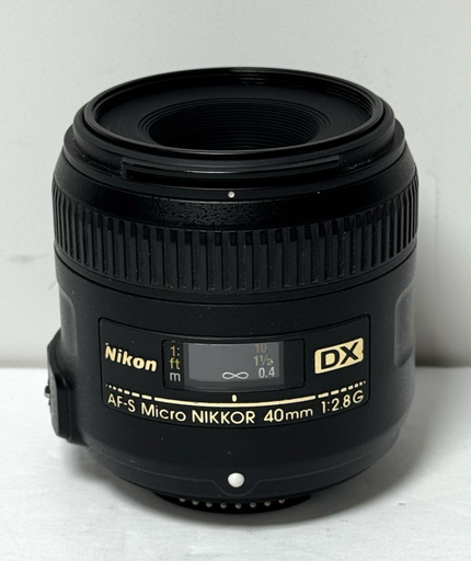 [13156-2] Nikon AF-S DX Micro-NIKKOR 40mm f/2.8G  Lens