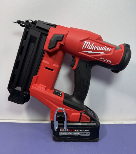 [13405-3, 13405-19] MILWAUKEE M18 FUEL 2746-20 BRAD NAILER 18 GAUGE + 8.0 Ah Battery