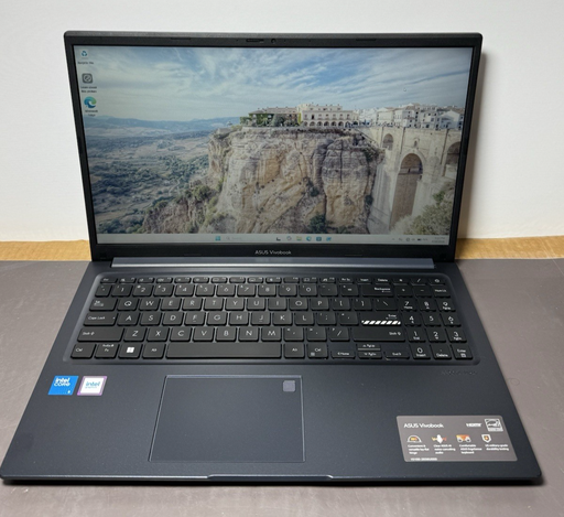 [13727-1] Asus Vivobook 15 F1504V 15.6" Core 5 120U 16GB RAM 512GB SSD, 6 cycles only