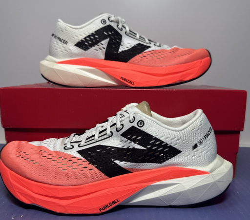 [13925-4] Size 9.5 - New Balance FuelCell SuperComp Pacer v2 Urgent Red Brand New