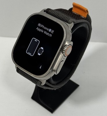 [11166-2] Apple Watch Ultra 49mm Titanium Case with Gray Trail Loop, M/L (GPS + Cellular)
