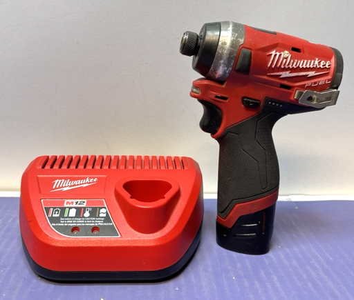 [14126-2] Milwaukee M12 FUEL 2553-20 12V Impact Driver w/Battery & Charger - Preowned