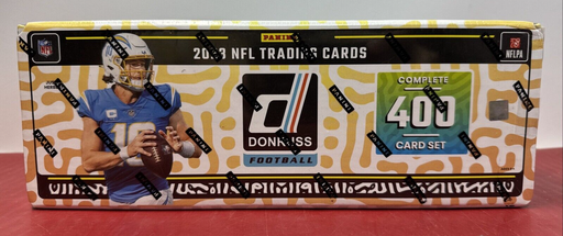 [8224-3] BRAND NEW 2023 Panini Donruss Football NFL Trading Cards Complete Set 400 Cards