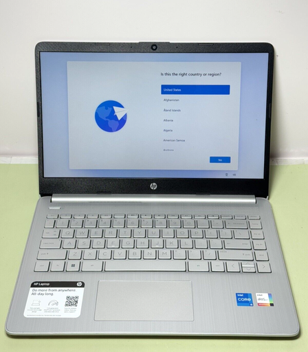 [9059-1] HP Laptop 14-DQ2078WM 14"  I5-1135G7 16GB RAM 1TB SSD W11H