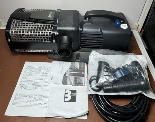 [7881-1] OASE AquaMax Eco Expert 11500 - OPEN BOX - Never used - W/ Connector Kit!