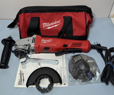 [9749-2] Milwaukee Tool 6142-30 11 Amp Corded 4-1/2" Small Angle Grinder-Open Box