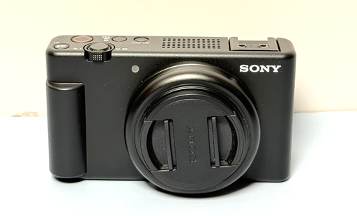 [10082-1] Sony ZV-1F Vlog Camera for Content Creators and Vloggers +128GB SD