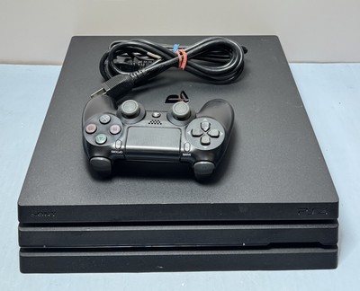 [10293-1] Sony PlayStation 4 Pro 1TB CUH-7115B  Game Console with  Controller