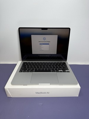 [9413-2] Macbook Air A3113 - M3 Chip - 16gb Ram - 256GB SSD - MC8H4LL/A -Great Preowned