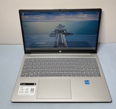 [10764-1] HP 15.6"  i3-1215U8GB, 256GB SSD, Touchscreen-UNUSED/Warranty