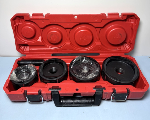 [10665-12] Milwaukee 49-16-2695 2-1/2 inch to 4 inch Knockout Set With Case
