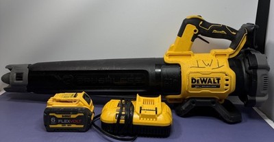 [11230-1] DeWALT DCBL722 20V MAX Lithium-Ion Handheld Blower - W/ Charger + Battery (6AH)