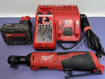 [11059-1] Milwaukee M12 2457-20 12V Li-Ion 3/8'' Cordless Ratchet - W/ Battery + Charger