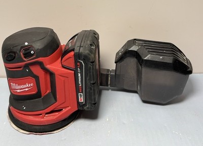 [11298-2] Milwaukee 2648-20 M18  Cordless 5 in. Random Orbit Sander w 1.5 Ah battery